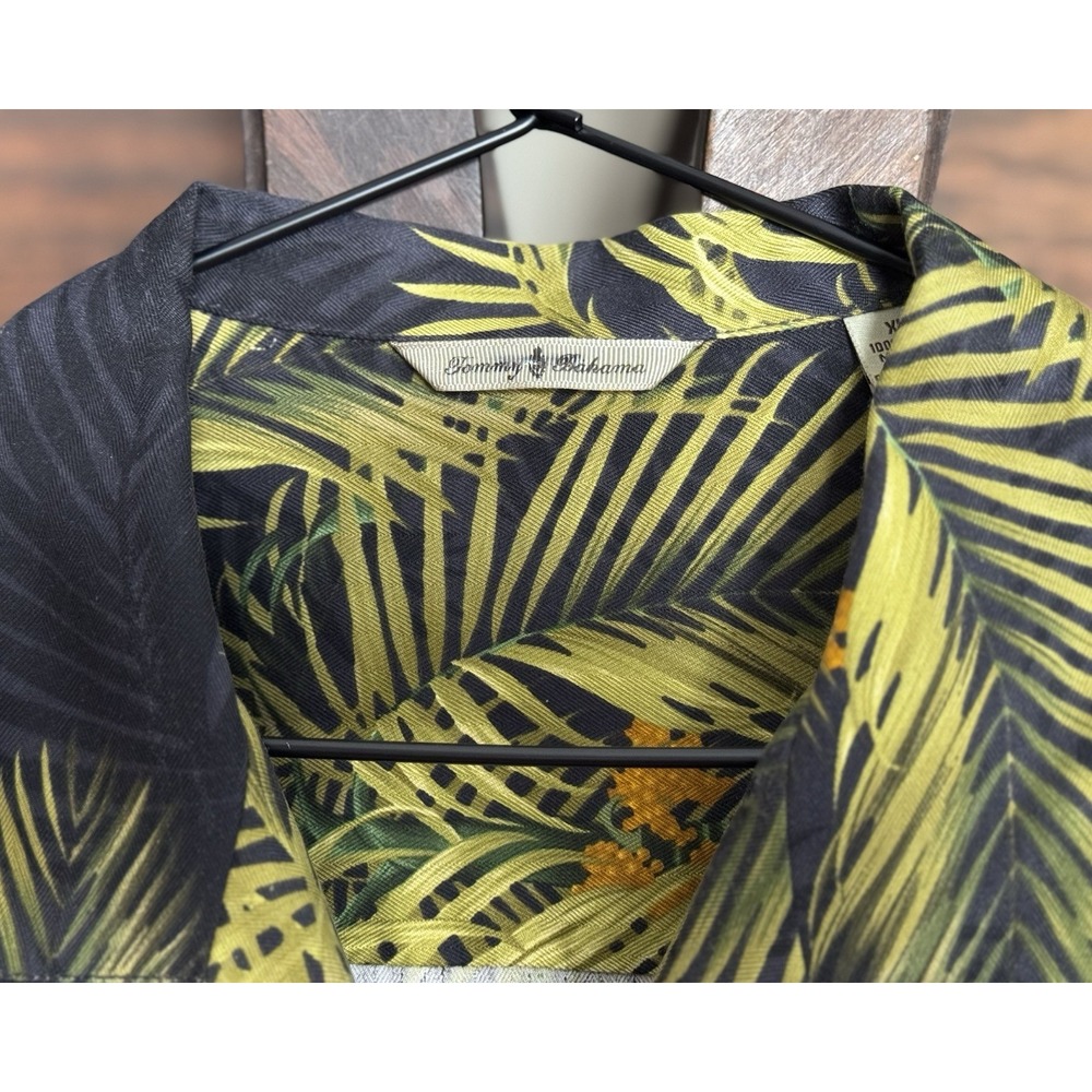 Tommy Bahama Hawaiian Shirt Mens Size XL Black Green Phuket Palm 100% Silk Camp - Picture 4 of 8